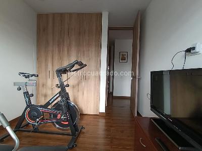 Apartamento de 3 alcobas en venta en Mazuren Colina, Bogotá, 73 m² · foto 8 de 19