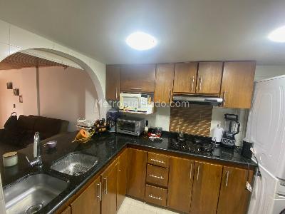 Apartamento de 3 alcobas en venta en Canodromo, Bogotá, 62 m² · foto 11 de 12