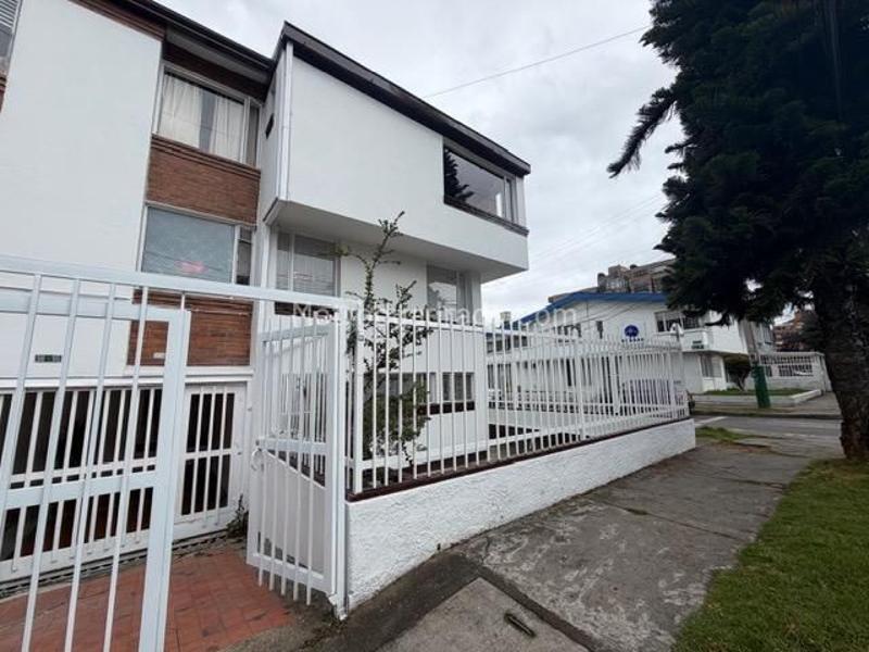 Casa en Arriendo, LOS ANDES, Bogotá D.C.