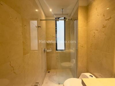 Apartamento de 1 alcoba en venta en Altos Del Retiro, Bogotá, 80 m² · foto 11 de 20