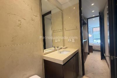 Apartamento de 1 alcoba en venta en Altos Del Retiro, Bogotá, 80 m² · foto 12 de 20