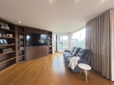Apartamento de 3 alcobas en venta en Chico Norte Iii, Bogotá, 418 m² · foto 10 de 17