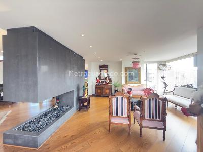 Apartamento de 3 alcobas en venta en Chico Norte Iii, Bogotá, 418 m² · foto 17 de 17