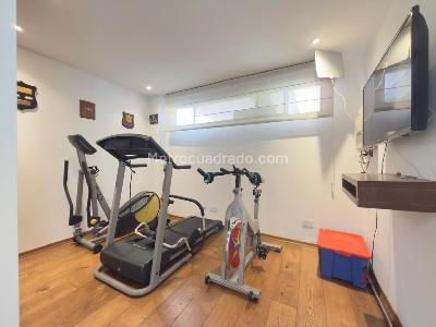 Apartamento de 3 alcobas en venta en Chico Norte Iii, Bogotá, 418 m² · foto 5 de 17