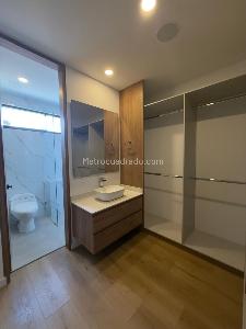 Apartamento en venta en Chico Reservado, Bogotá · foto 10 de 18