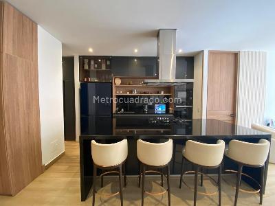 Apartamento de 2 alcobas en venta en San Patricio Santa Barbara, Bogotá, 97 m² · foto 14 de 20