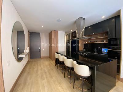 Apartamento de 2 alcobas en venta en San Patricio Santa Barbara, Bogotá, 97 m² · foto 17 de 20