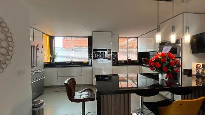 Apartamento en venta en El Contador, Bogotá · foto 2 de 20
