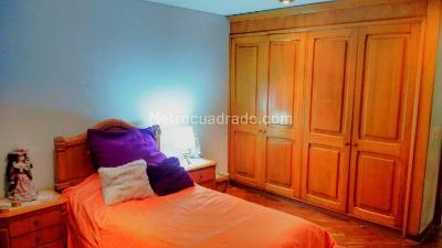 Apartamento de 4 alcobas en venta en Prados Del Country Usaquen, Bogotá, 380 m² · foto 14 de 20