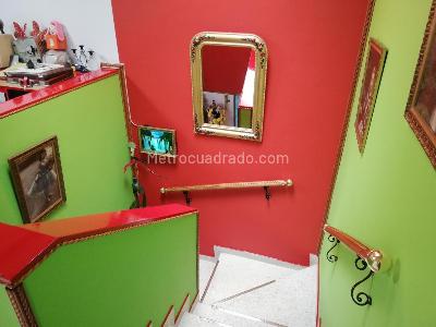 Casa de 4 alcobas en venta en Los Andes Barrios Unidos, Bogotá, 209 m² · foto 6 de 20
