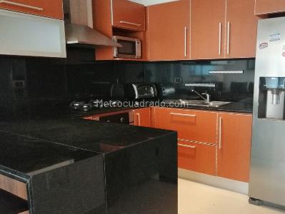 Apartamento en venta en Antiguo Country, Bogotá · foto 2 de 19