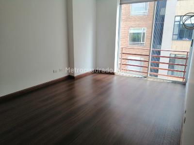Apartamento en venta en Antiguo Country, Bogotá · foto 4 de 19