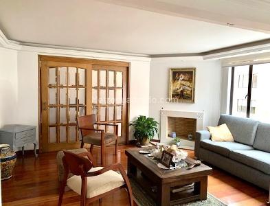 Apartamento en venta en Los Rosales, Bogotá · foto 2 de 18