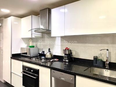 Apartamento en venta en Los Rosales, Bogotá · foto 5 de 18