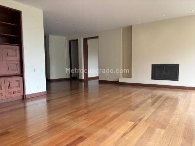 Apartamento de 4 alcobas en venta en Santa Barbara Alta, Bogotá, 322 m² · foto 4 de 20