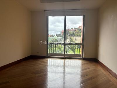 Apartamento de 4 alcobas en venta en Santa Barbara Alta, Bogotá, 322 m² · foto 5 de 20
