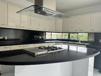 Apartamento de 4 alcobas en venta en Santa Barbara Alta, Bogotá, 322 m² · foto 7 de 20