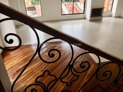 Apartamento de 2 alcobas en venta en Chiconavarra, Bogotá, 104 m² · foto 13 de 14