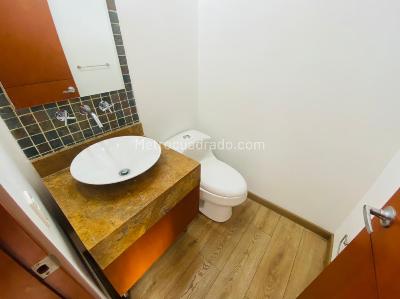 Apartamento de 3 alcobas en arriendo en Colinas De Suba, Bogotá, 224 m² · foto 6 de 20
