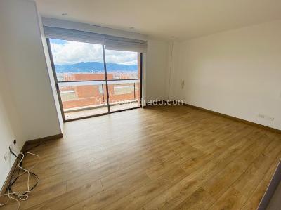Apartamento de 3 alcobas en arriendo en Colinas De Suba, Bogotá, 224 m² · foto 14 de 20