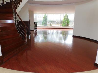 Casa de 5 alcobas en venta en San Simon, Bogotá, 800 m² · foto 4 de 20