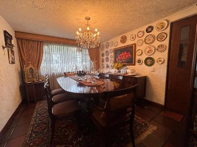 Casa de 5 alcobas en venta en Niza Norte, Bogotá, 309 m² · foto 12 de 20