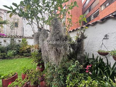 Casa de 5 alcobas en venta en Niza Norte, Bogotá, 309 m² · foto 17 de 20
