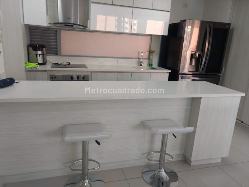 Apartamento en Arriendo, El Chocho, Envigado - Więcej