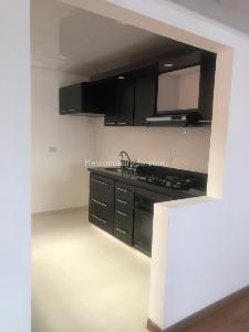 Apartamento en venta en Niza, Bogotá · foto 9 de 13