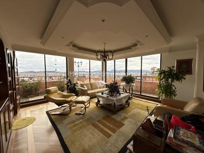 Apartamento de 5 alcobas en venta en Cedro Golf, Bogotá, 220 m² · foto 11 de 20