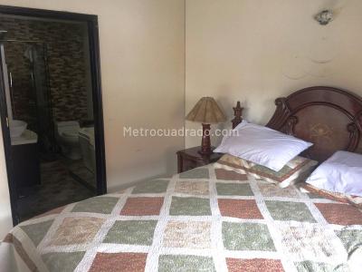 Casa en venta en Pontevedra, Bogotá · foto 12 de 20