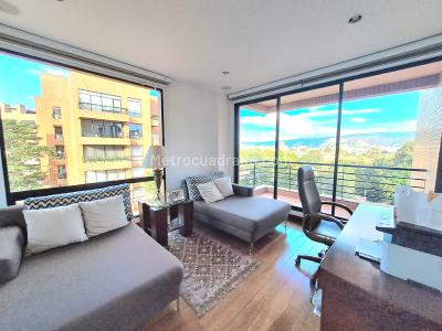 Apartamento de 3 alcobas en venta en Gratamira, Bogotá, 255 m² · foto 10 de 20