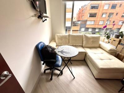 Apartamento de 3 alcobas en venta en Santa Barbara Occidental, Bogotá, 107 m² · foto 9 de 20