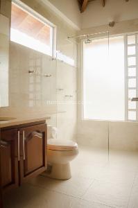 Casa de 5 alcobas en arriendo en Santa Maria, Cajicá, 865 m² · foto 16 de 20