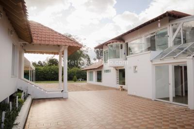 Casa de 5 alcobas en arriendo en Santa Maria, Cajicá, 865 m² · foto 17 de 20
