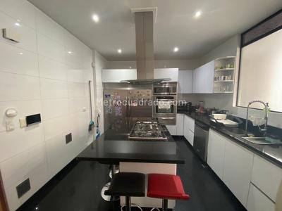 Casa de 4 alcobas en venta en Sotileza, Bogotá, 316 m² · foto 3 de 20