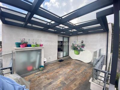 Casa de 4 alcobas en venta en Sotileza, Bogotá, 316 m² · foto 16 de 20