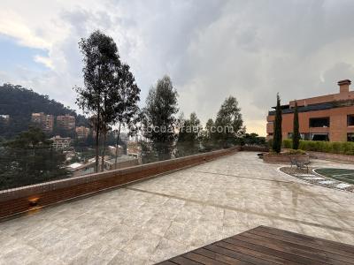 Apartamento de 4 alcobas en venta en Chico Alto, Bogotá, 450 m² · foto 12 de 20