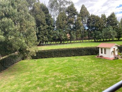 Casa de 4 alcobas en venta en Guaymaral, Bogotá, 490 m² · foto 7 de 20