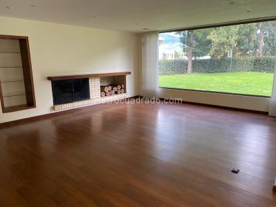 Casa de 4 alcobas en venta en Guaymaral, Bogotá, 490 m² · foto 8 de 20