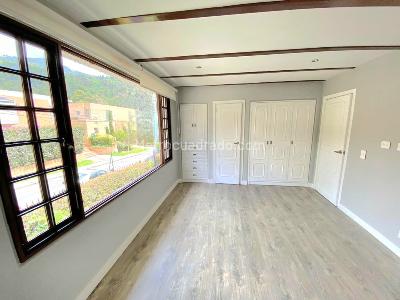 Casa de 5 alcobas en venta en Santa Ana Oriental, Bogotá, 550 m² · foto 19 de 20