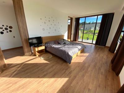 Casa de 4 alcobas en venta en La Calera, La Calera, 450 m² · foto 12 de 20