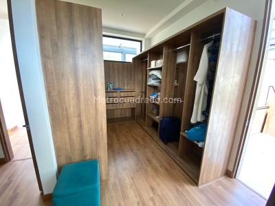 Casa de 4 alcobas en venta en La Calera, La Calera, 450 m² · foto 19 de 20