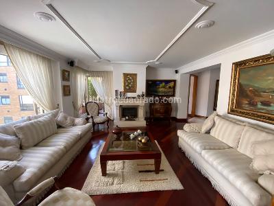 Apartamento en venta en Santa Barbara Occidental, Bogotá · foto 4 de 19