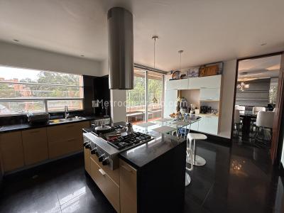Apartamento de 4 alcobas en arriendo en Bosque De Pinos, Bogotá, 431 m² · foto 6 de 19