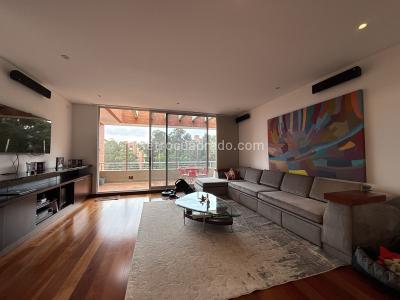 Apartamento de 4 alcobas en arriendo en Bosque De Pinos, Bogotá, 431 m² · foto 12 de 19