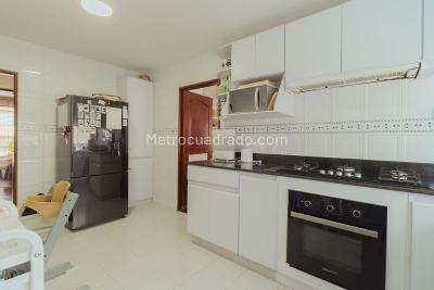 Apartamento en venta en La Carolina, Bogotá · foto 5 de 20