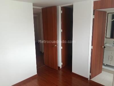 Apartamento en venta en Belmira, Bogotá · foto 8 de 13