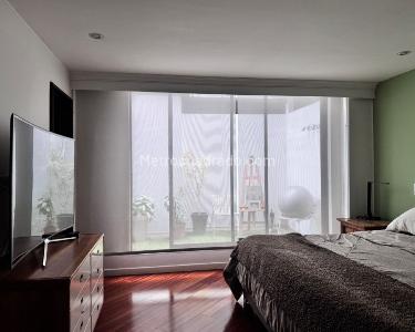 Apartamento de 3 alcobas en venta en Santa Barbara Central, Bogotá, 187 m² · foto 14 de 20