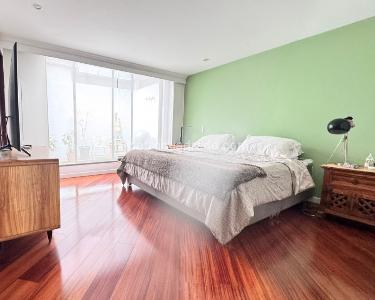 Apartamento de 3 alcobas en venta en Santa Barbara Central, Bogotá, 187 m² · foto 15 de 20